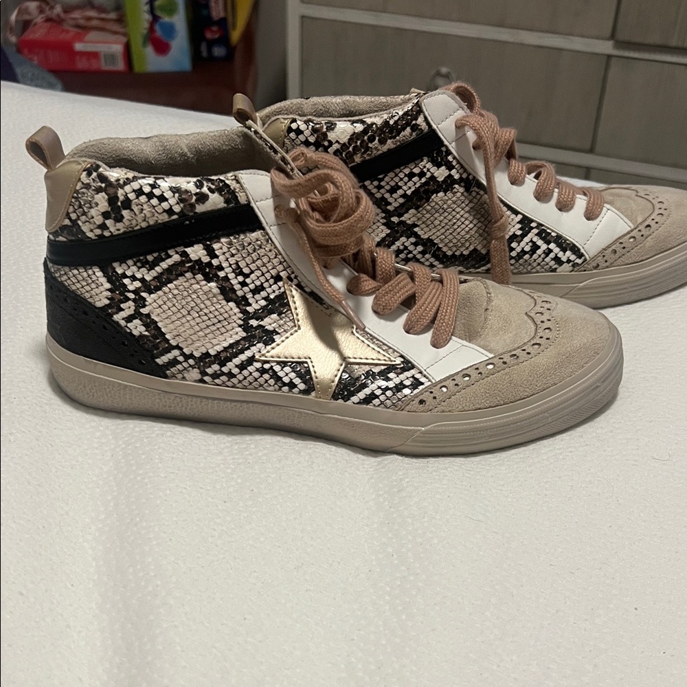 ShuShop Snake Print Sneakers with Gold and Black Accents